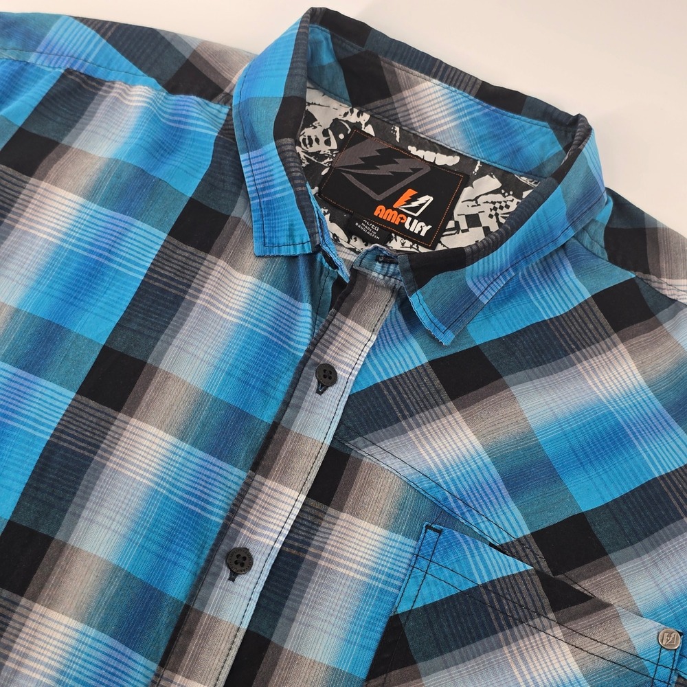 Amplify Button Down Shirt Mens XL Blue Black Plaid Short Sleeve Pocket Collared